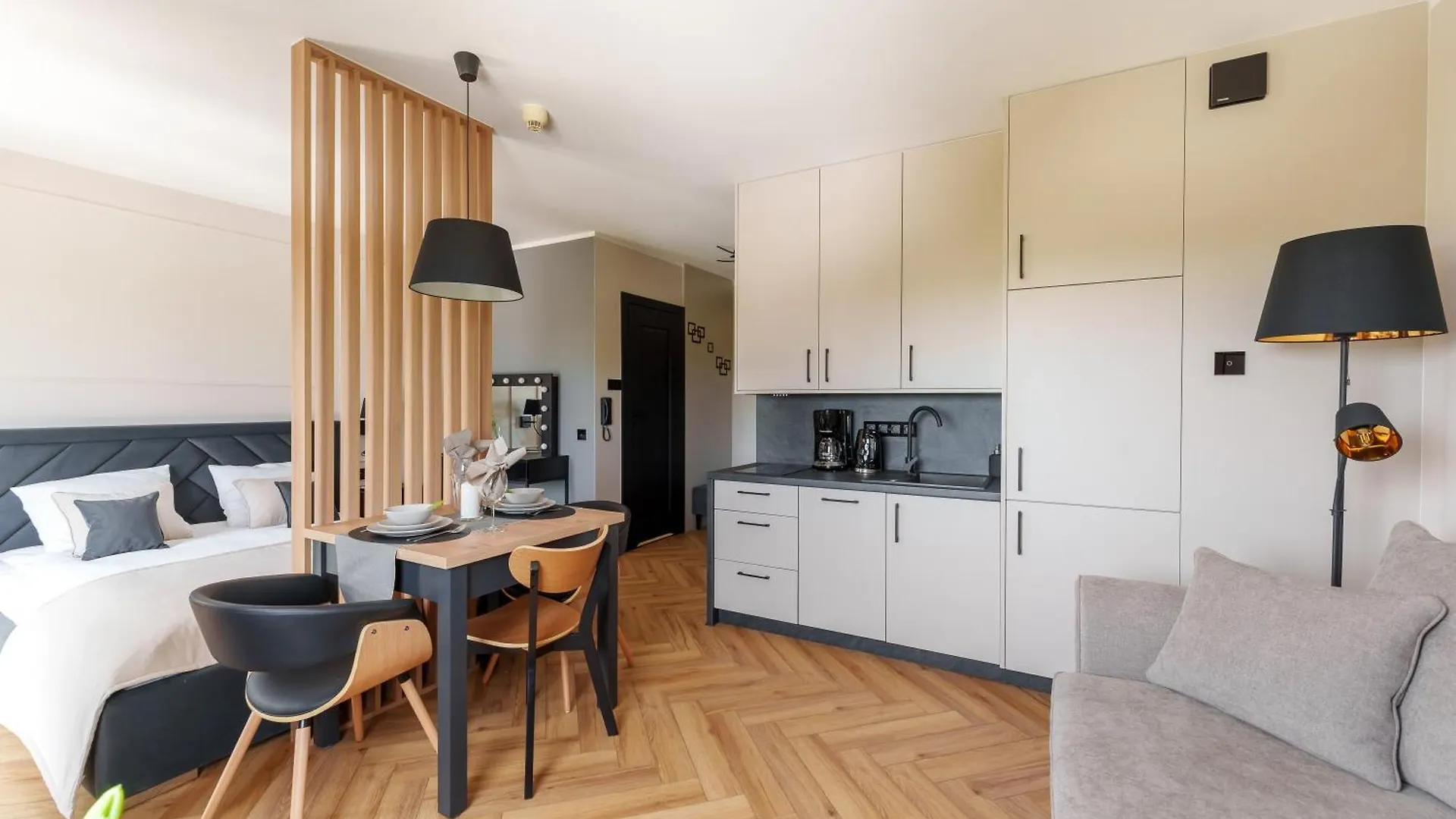 Apartamenty Lighthouse - Reymonta Przy Deptaku Kolobřeh Apartmán